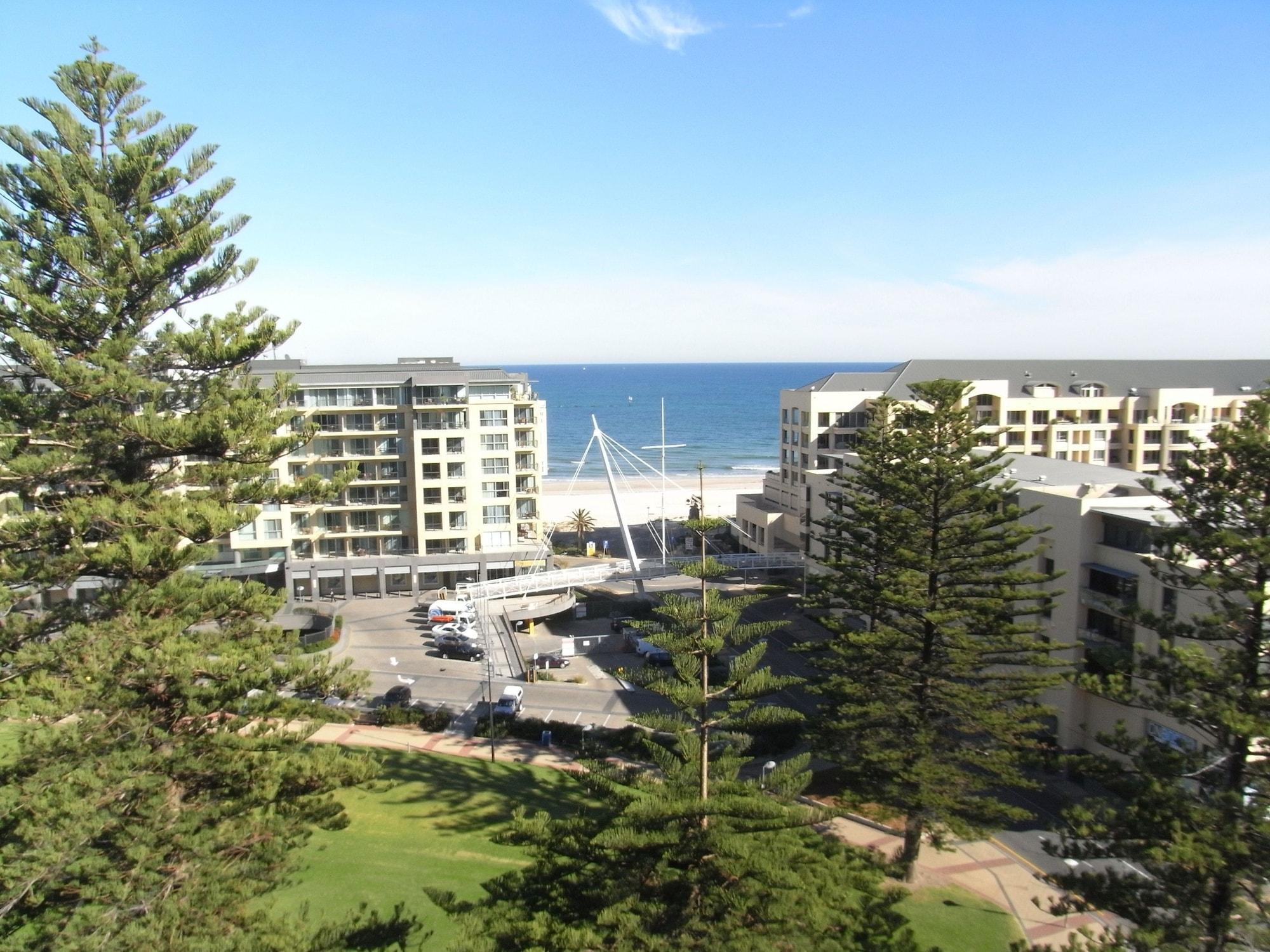 Ensenada Motor Inn And Suites Adelaide Bagian luar foto